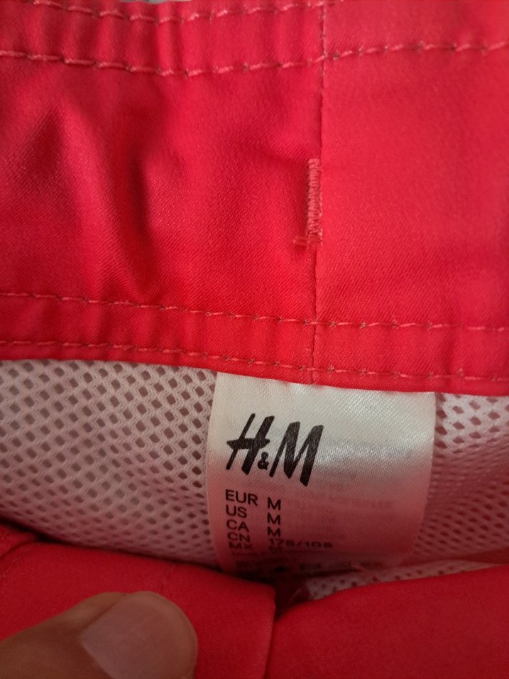 Beyaz Çizgili Pembe Erkek Midi Deniz Şortu - Görsel 3