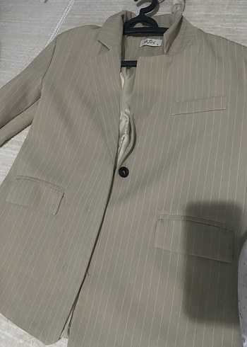 Bej Düğmeli Kadın Blazer Ceket