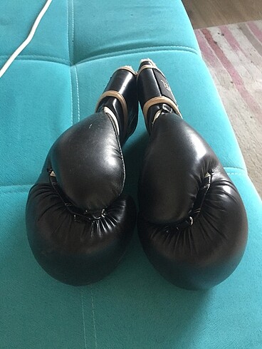 12 oz boks eldiveni