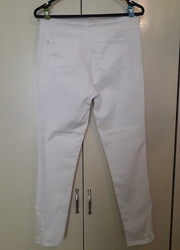 40 Beden Beyaz Pantalon