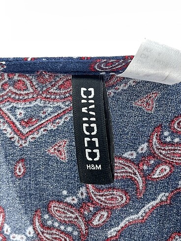 34 Beden çeşitli Renk H&M Bluz %70 İndirimli.