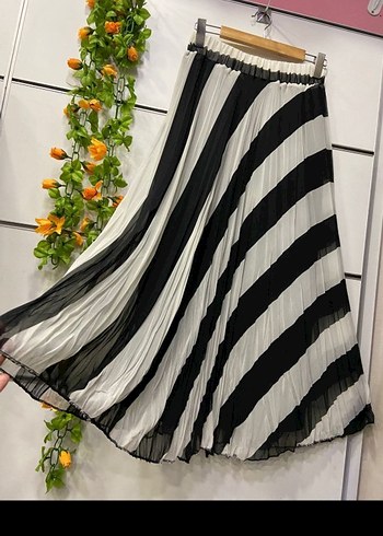 Zebra Desenli Pilili Uzun Bohem Etek