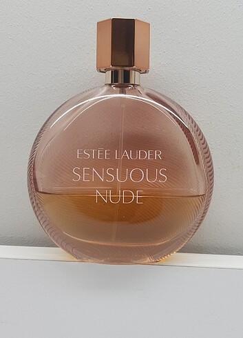 Estee Lauder Sensuous Nude 