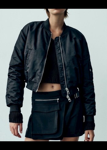 Zara Siyah Su İtici Bomber Ceket - Görsel 3