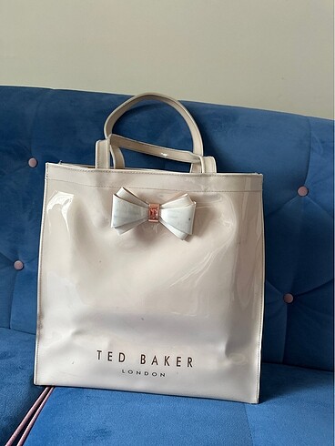 Ted Baker çanta