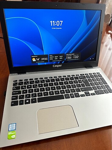 Casper Casper Nirvana Laptop