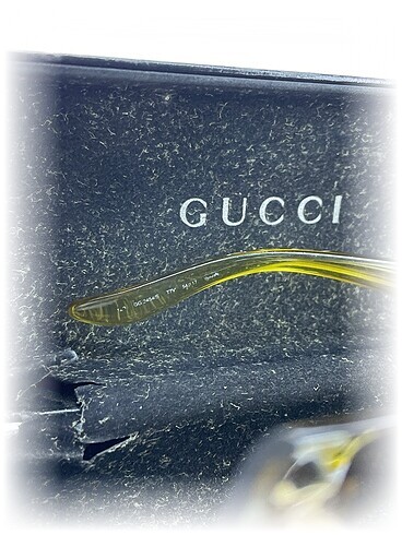 Beden Gucci Gözlük %70 İndirimli.