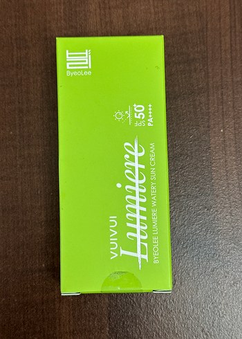 Byeolee Cica İçerikli Hafif Dokulu  Renksiz Güneş Kremi - Görsel 2