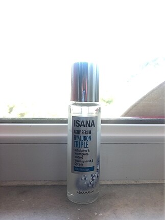 Isana serum rossmann