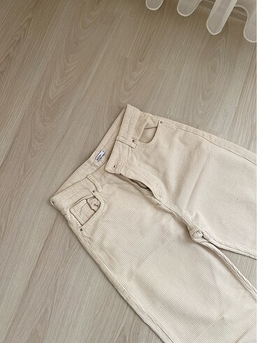 40 Beden Pantolon bej rengi