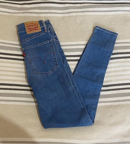 m Beden lacivert Renk LEVİS KOT PANTOLON