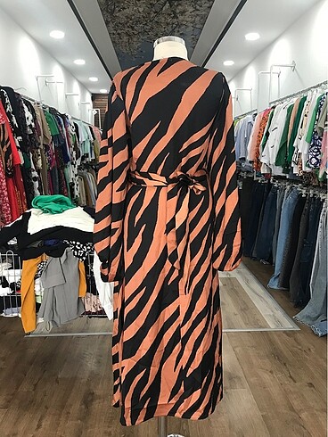 Zara orijinal elbise