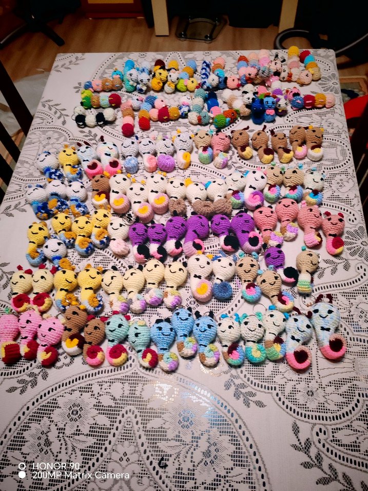 Renkli Batman ve Örümcek Adam Aksiyon Figürleri - Görsel 4