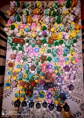 Renkli El Yapımı Peluş Oyuncaklar - Görsel 16