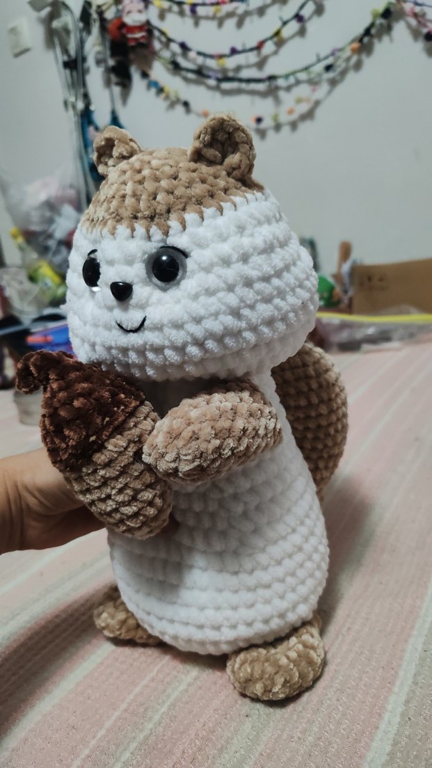 El Yapımı Kahverengi Peluş Oyuncak Sincap - Görsel 3