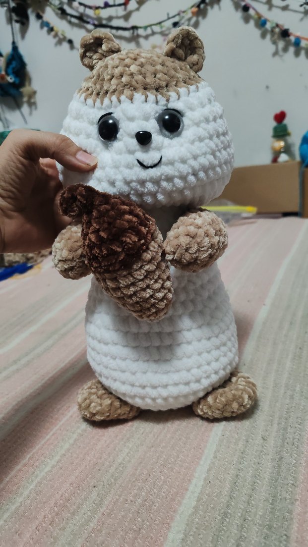 El Yapımı Kahverengi Peluş Oyuncak Sincap - Görsel 5