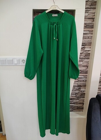 Diğer Ayrobin kumaş tril tril yeşil uzun elbise