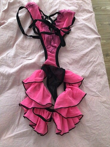 Pembe fantezi gecelik