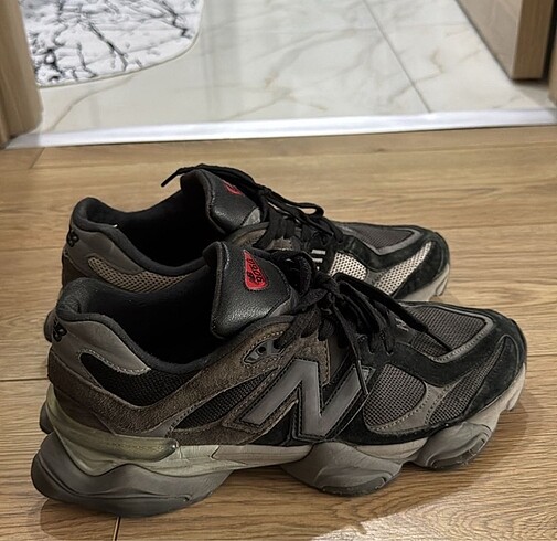 New balance 9060