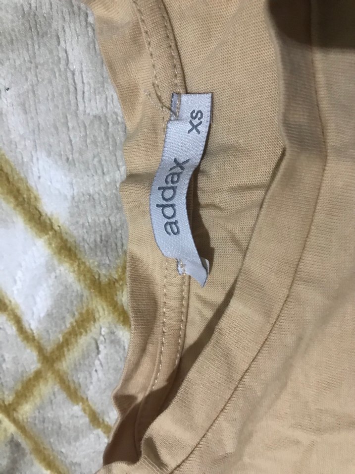 Bej Kısa Kollu Tişört - Görsel 2