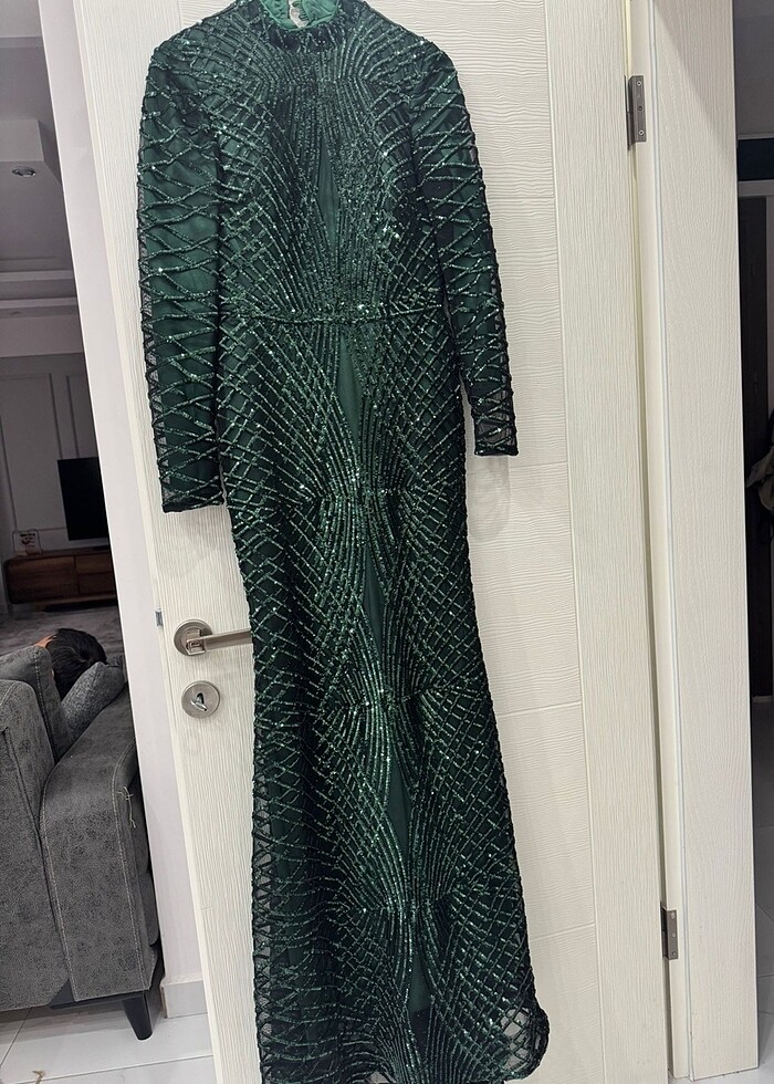 Yeşil abiye elbise - Görsel 2