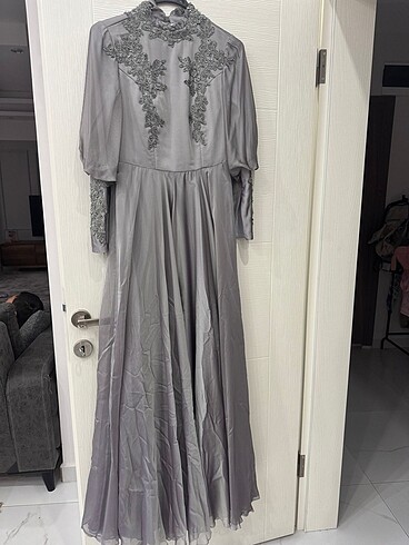 Gri abiye elbise - Görsel 5