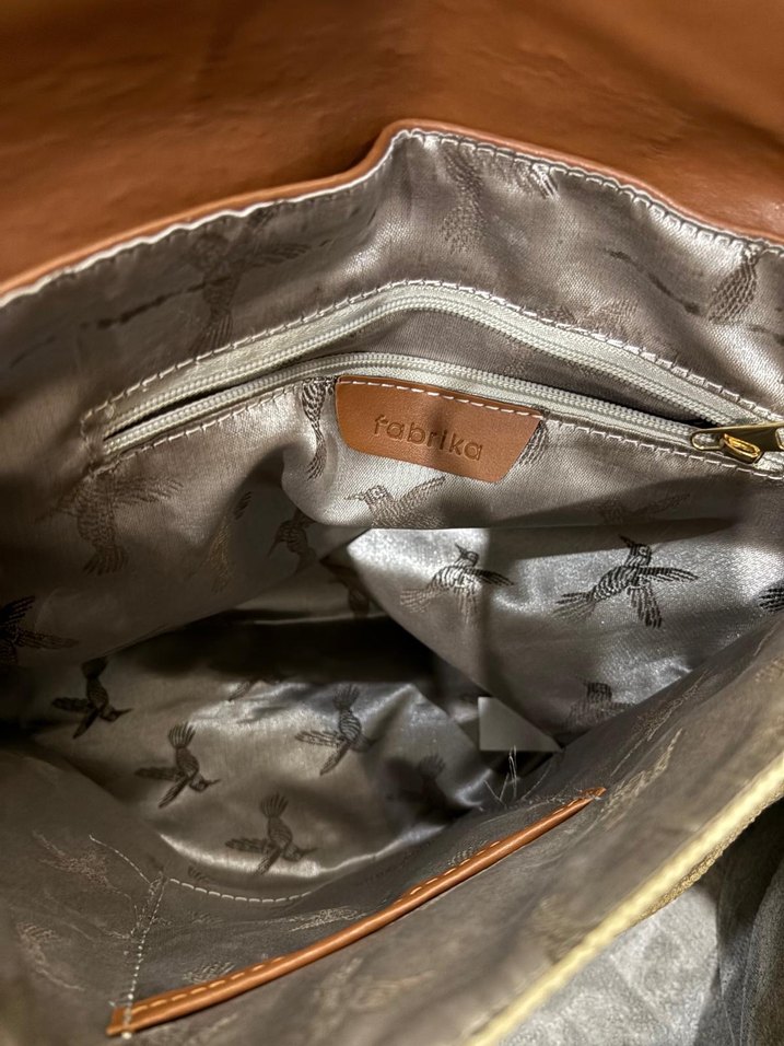 Kahverengi Deri Tokalı Kadın Sırt Çantası fabrika marka - Görsel 5