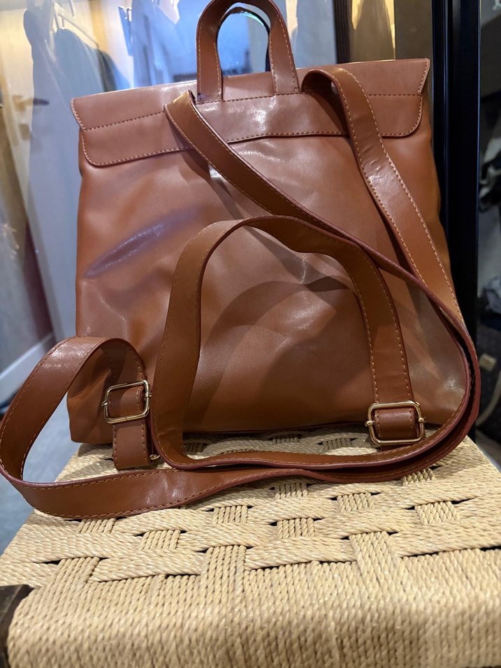 Kahverengi Deri Tokalı Kadın Sırt Çantası fabrika marka - Görsel 2