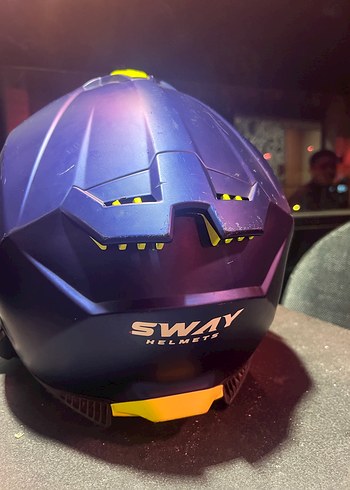 Renkli Baskılı Mavi Cam Kask - Görsel 4