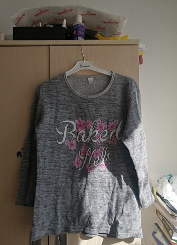 Sweatshirt 