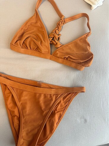 penti bikini