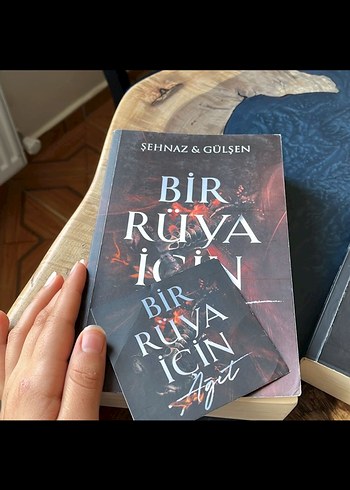 Sehnaz & Gulsen - Bir Rüya İçin Ağıt Romanı