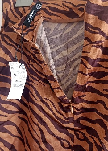 xs Beden Stradivarius Desenli Uzun Etek