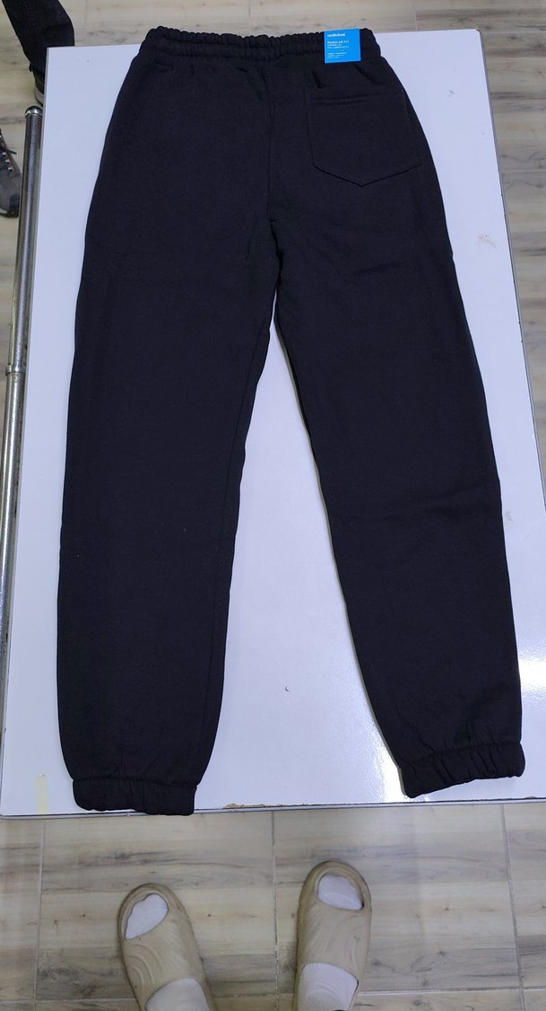 Adidas Siyah Rahat Kesim Erkek Eşofman Altı - Görsel 2