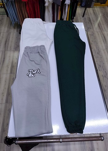 Kadın Gri Baskılı Rahat Kesim Eşofman - Görsel 4