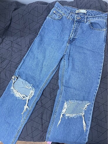 Wide leg jean