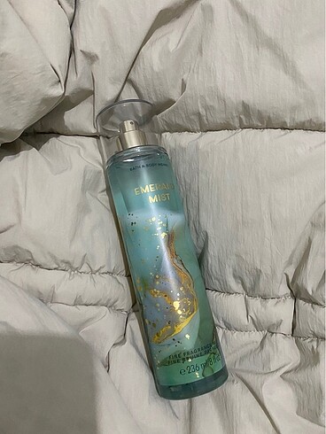 Bath & body works body mist