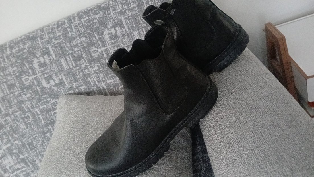 erkek bot - Görsel 2