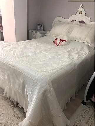 Güpürlü yatak örtüsü takımı - Görsel 7