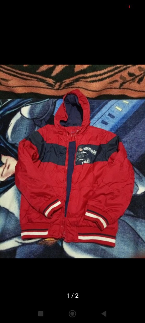 Erkek Çocuk Kırmızı Kapüşonlu Fermuarlı Ceket - Görsel 2