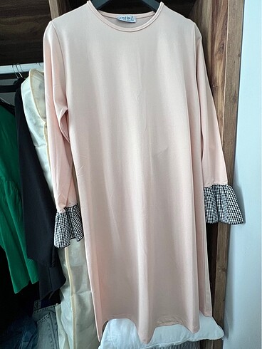 Pudra Tunik