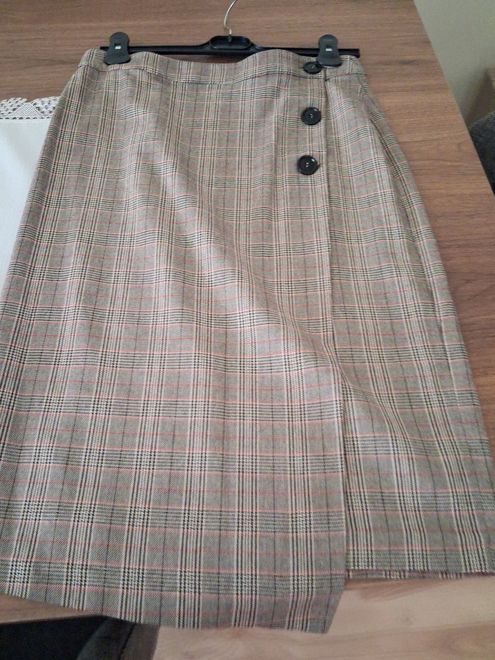 Düğmeli Uzun kapaklı etek - Görsel 3