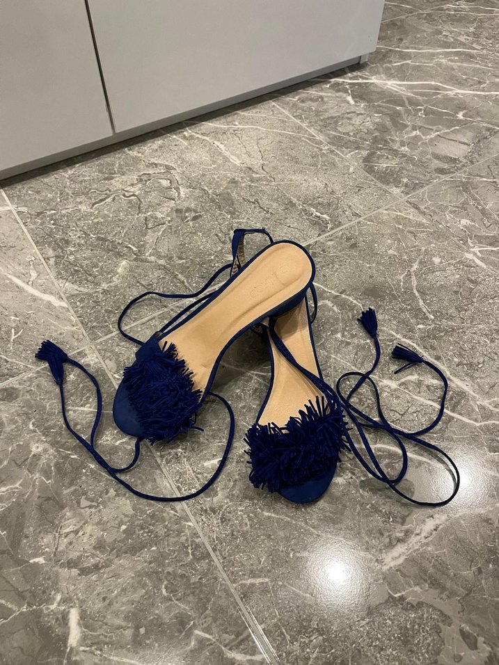 Lacivert Süet Püsküllü İnce Topuklu Ayakkabı - Görsel 2