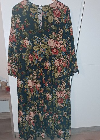 Çiçek Desenli Uzun Bohem Elbise - Görsel 2