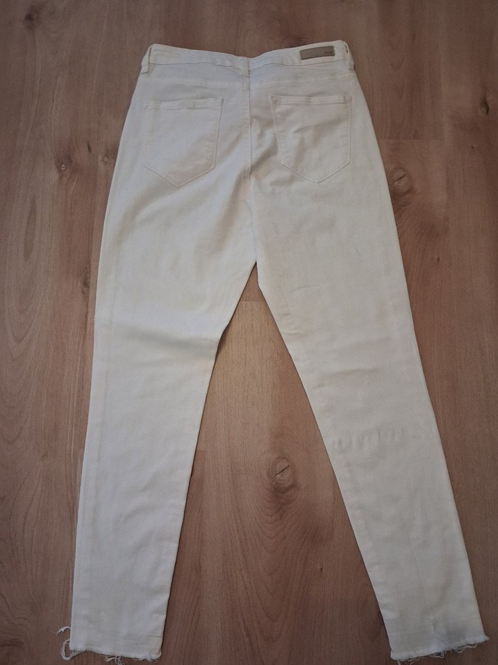 Beyaz Kadın Pamuklu Normal Kesim Jean - Görsel 2