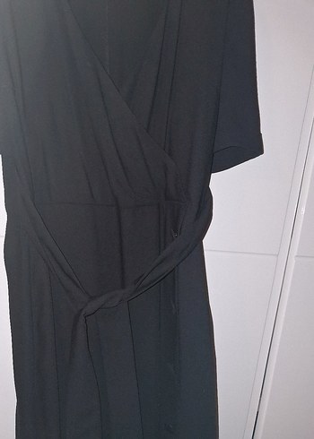 Siyah V Yaka Drapeli Uzun Kadın Elbise - Görsel 3