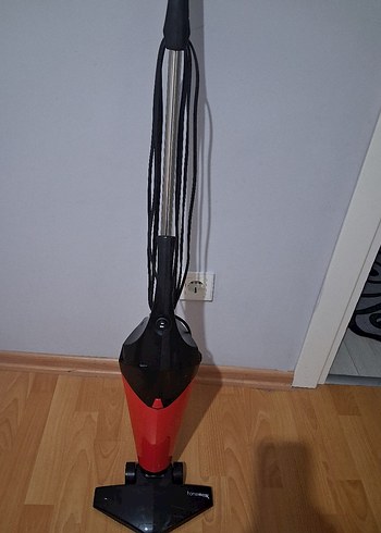 Kırmızı Dikey Elektrikli Süpürge