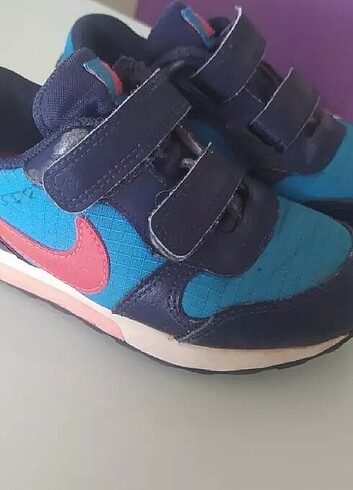 Nike Nike çocuk ayakkabısı