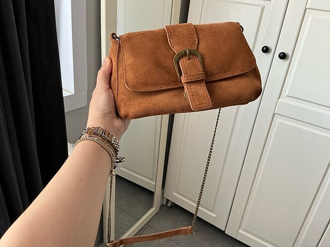 Stradivarius Tokalı Çapraz Çanta