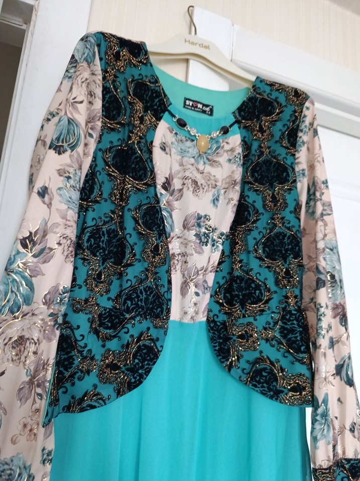 kadın abiye - Görsel 4